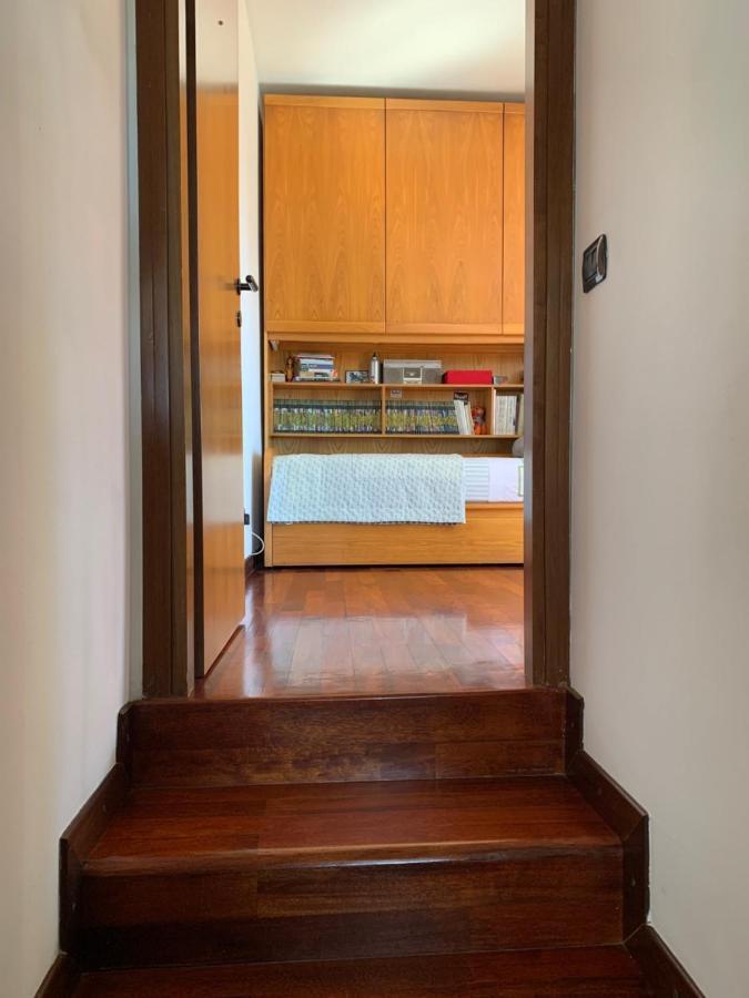 Near Como, Charming Apartment With Fireplace グランダーテ エクステリア 写真