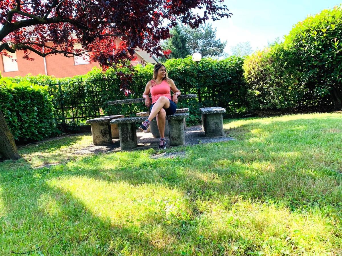Near Como, Charming Apartment With Fireplace グランダーテ エクステリア 写真